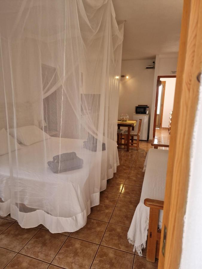 Viviendas Es Carnatge, Can Mestre Playa Migjorn Exterior photo