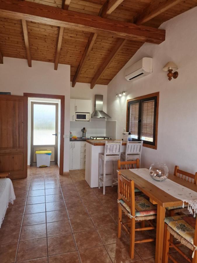 Viviendas Es Carnatge, Can Mestre Playa Migjorn Exterior photo